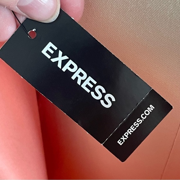 Express Bow Shoulder Peplum Top- Pink- Size Large- NWT - Picture 10 of 10